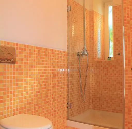 Charming Duplex- Principe Real Lissabon