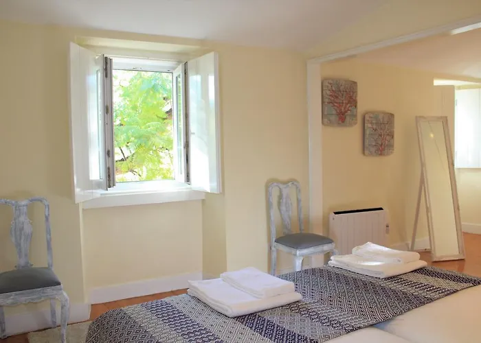 Charming Duplex- Principe Real * Lisbon